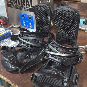 Burton Escapade Bindings size Small